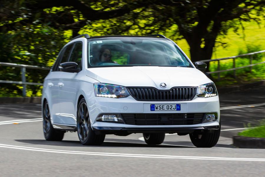  Skoda Fabia Combi Monte Carlo 2016 года  (фото 9 из 11)